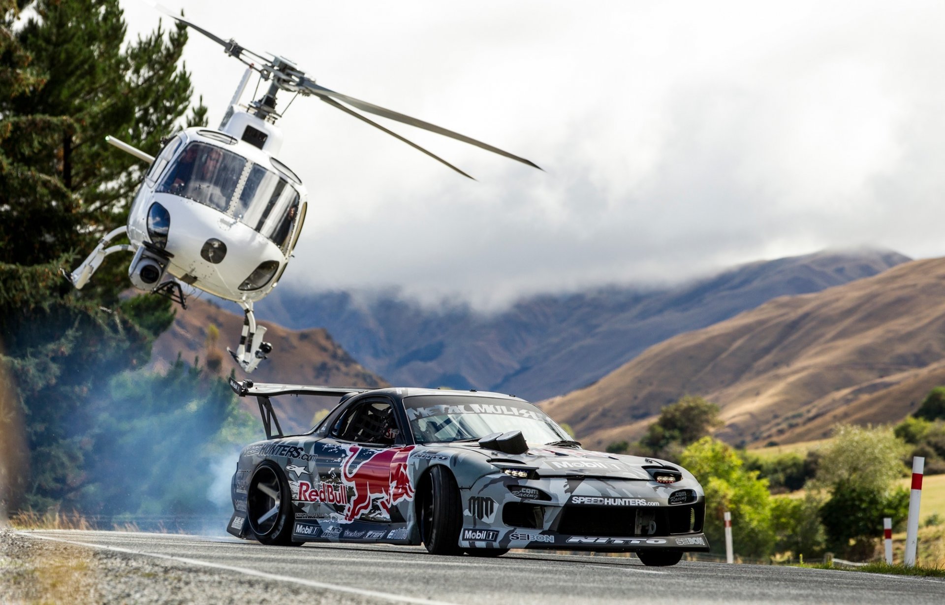 mazda rx7 red bull mad mike drift berg hubschrauber drift berge rx-7
