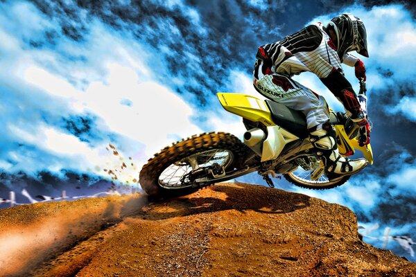 Salto extremo en moto