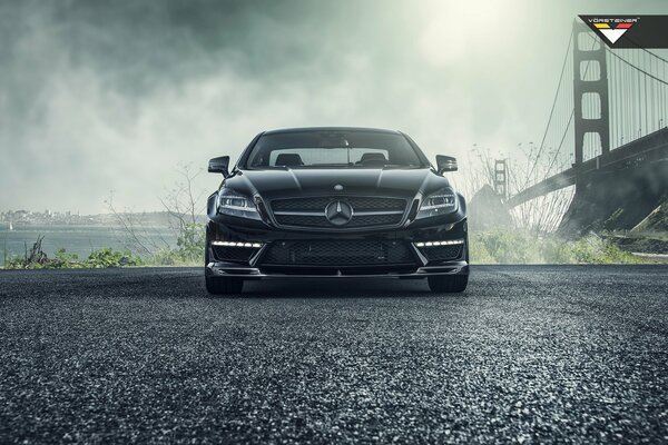 Mercedes-benz CLS63 vorsteiner negro