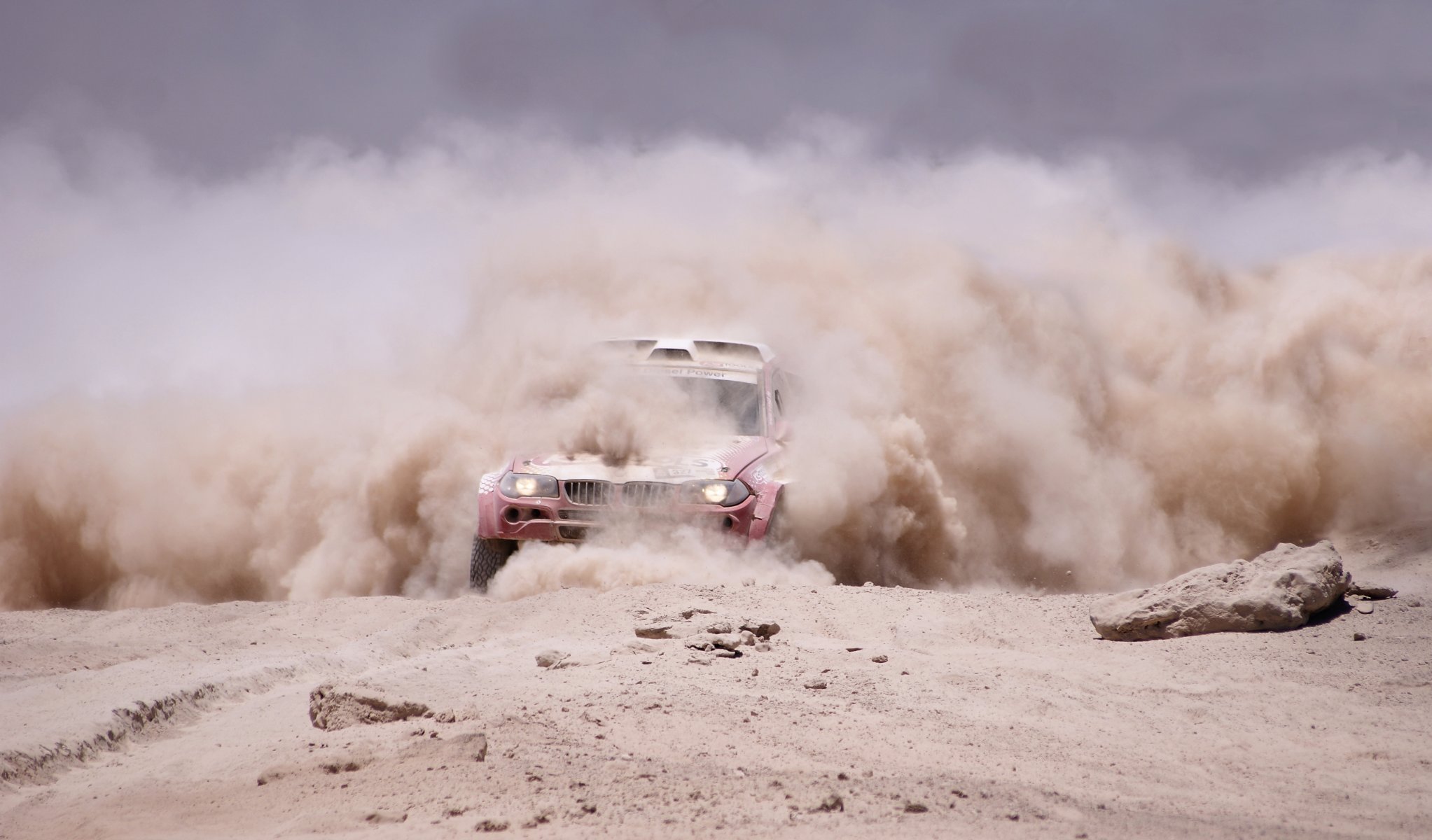 bmw x3 jeep dakar rally frente faros polvo cortina