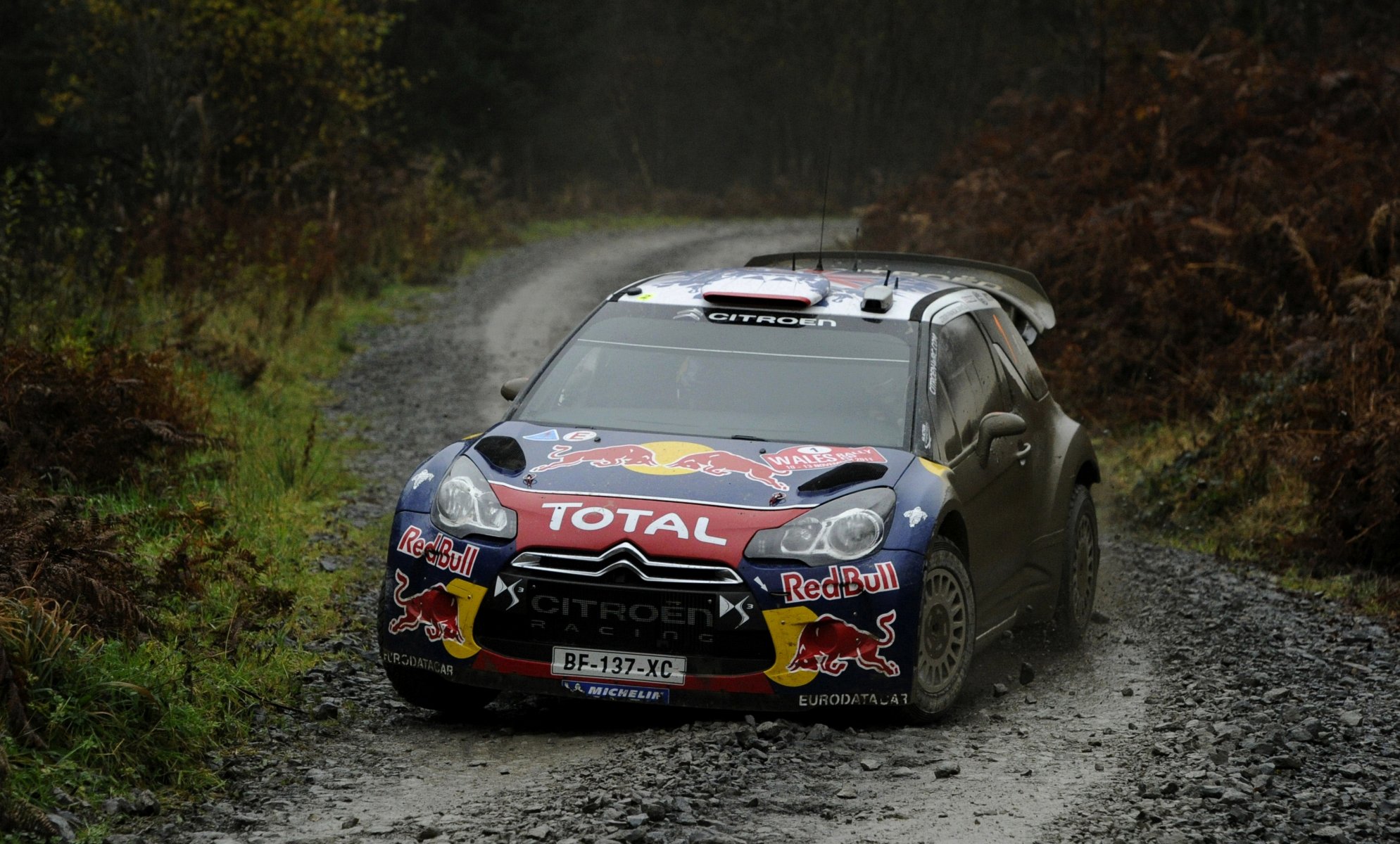 citroen ds3 zlot wrc auto dirt reflektory red bull