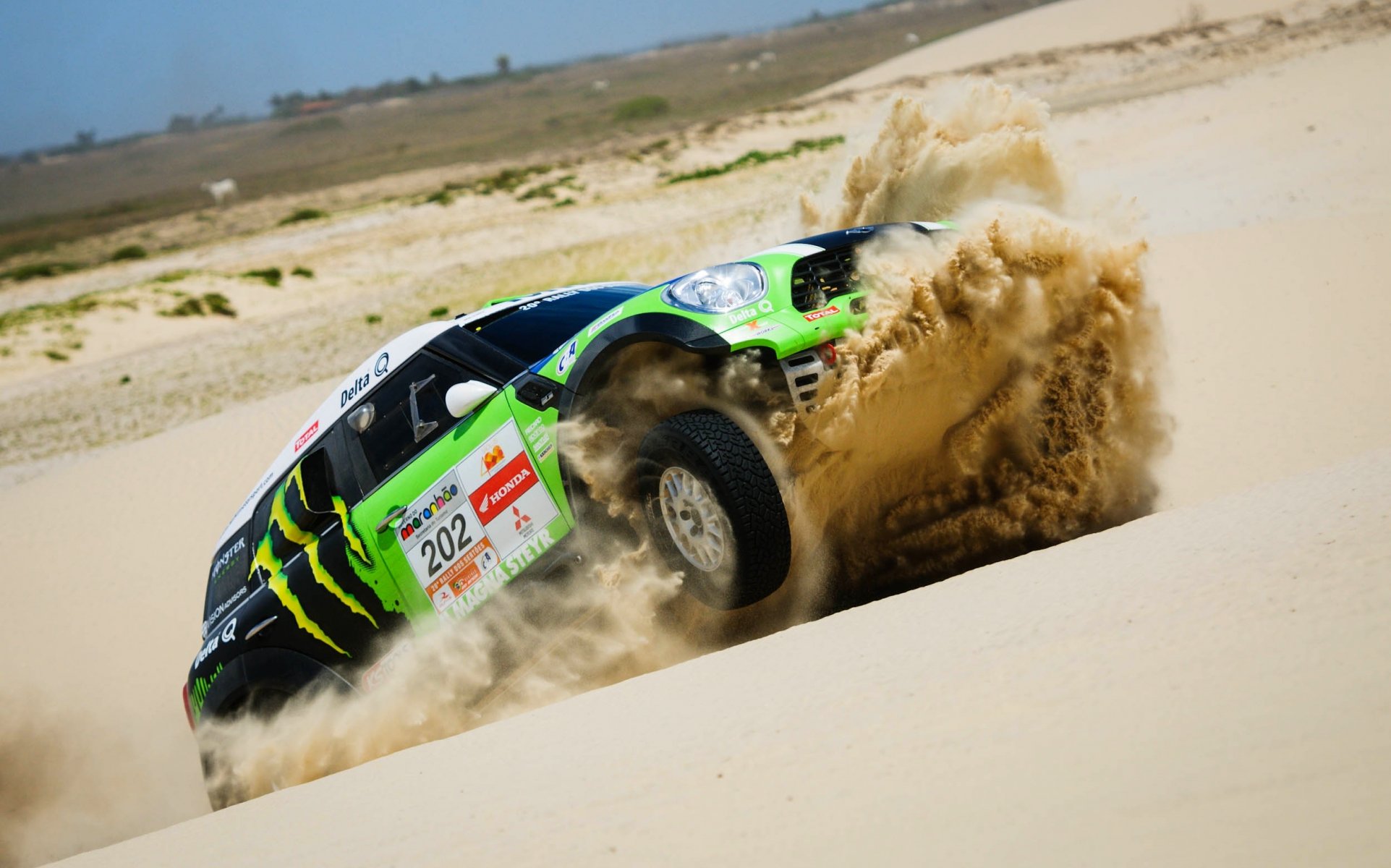 mini cooper mini dakar x-raid rally green sand speed to dakar race sport