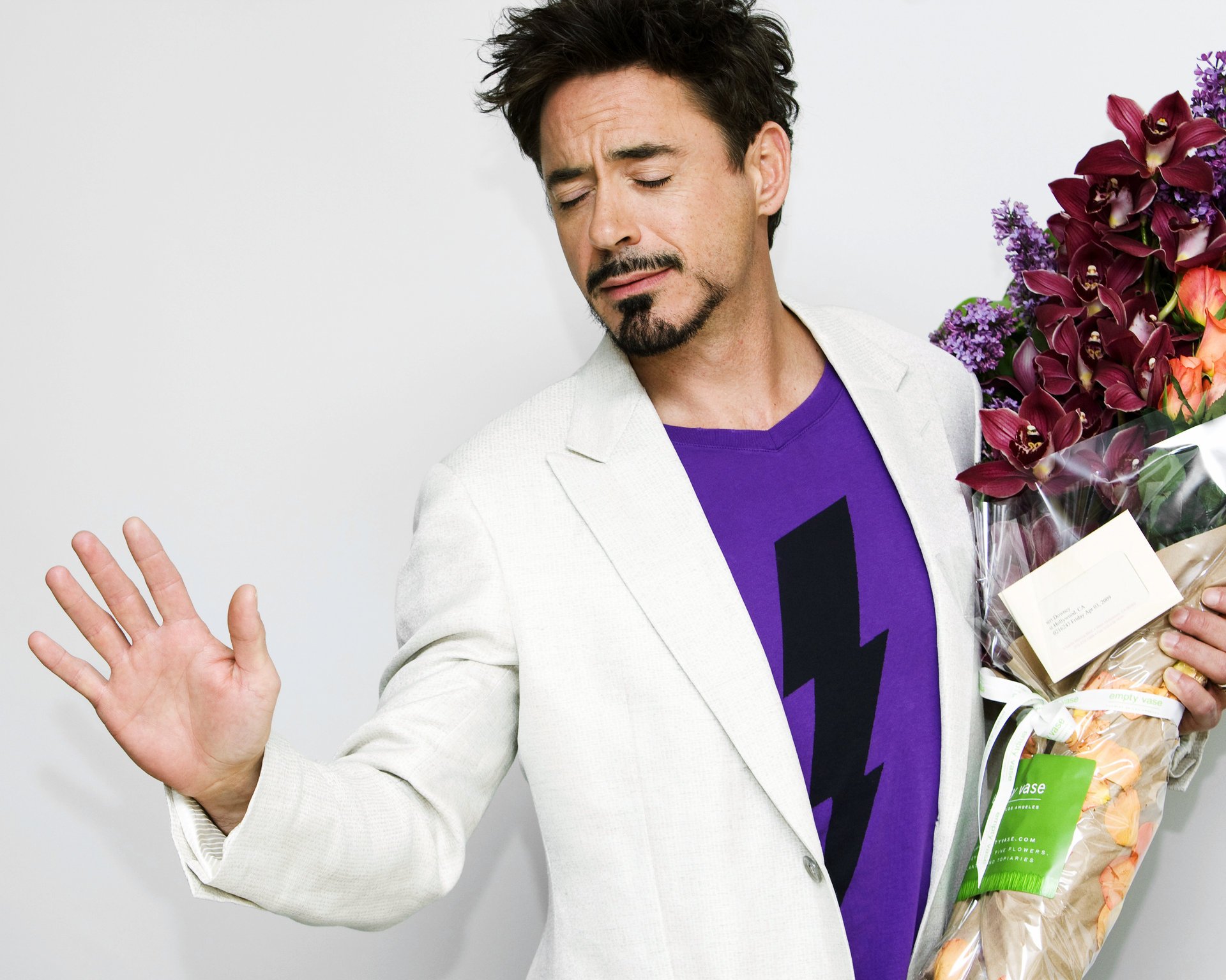 aktor kwiaty robert downey jr robert downey jr. kwiaty aktor