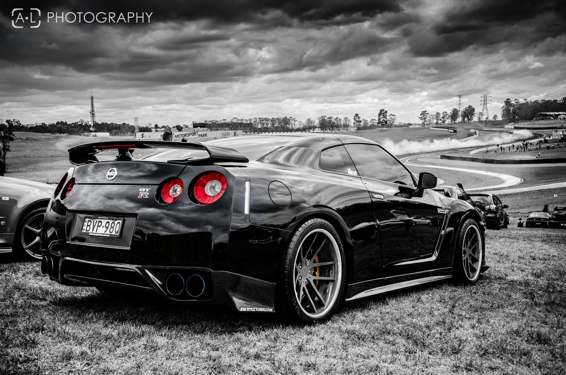 nissan skyline gt-r r35 nissan czarny czarno-biały