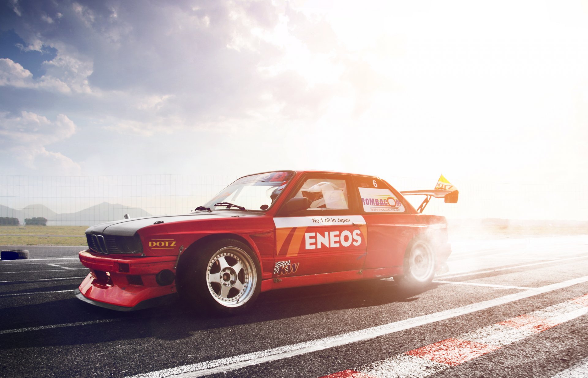 bmw e30 . drift tuning red turbo bmw 3 series red turbo