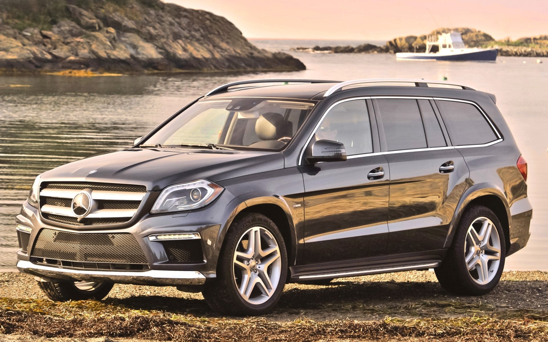 mercedes-benz gl mercedes gl jeep anteriore riva acqua barca sfondo