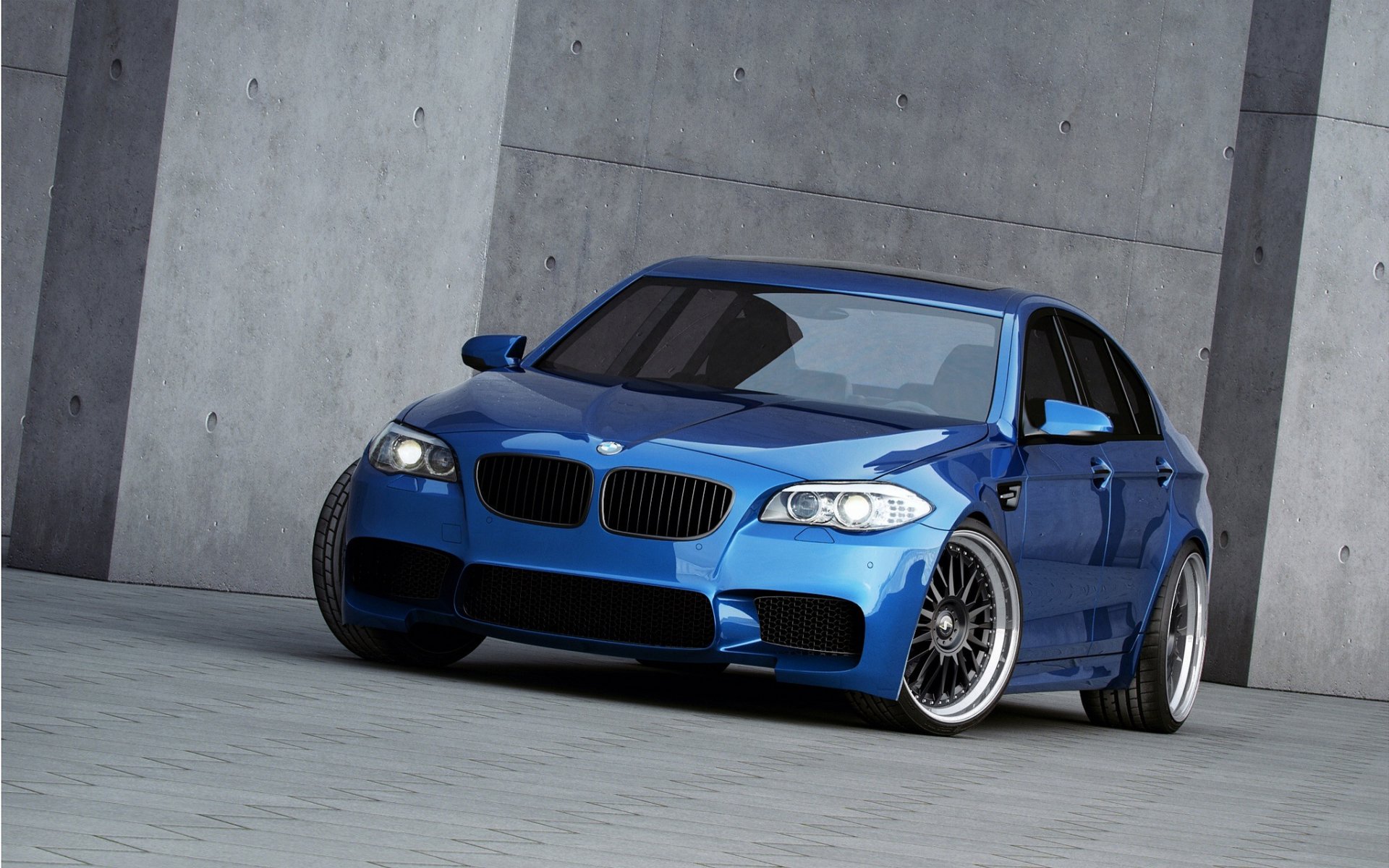 bmw m5 f10 bleu noir roues bmw teinté jantes phare