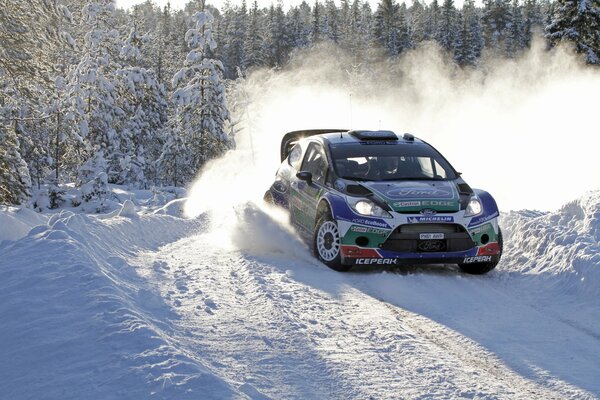 Racing car in a snowy atmosphere