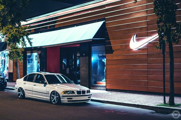 BVM e46 near the nike store