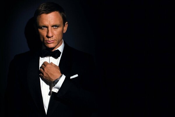 Actor Daniel Craig in Agent 007
