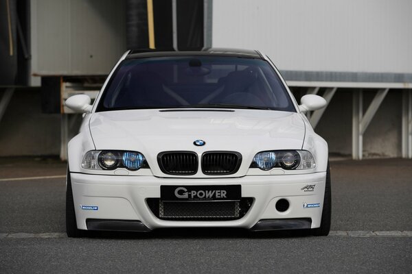Tinted BMW white