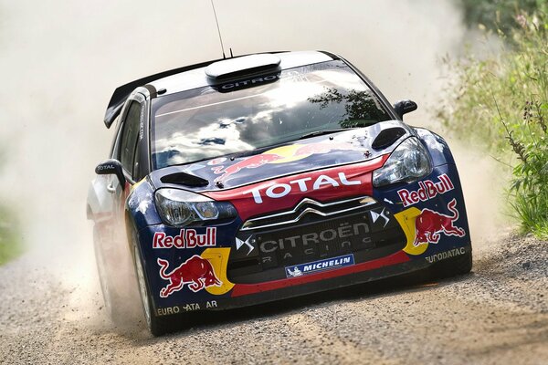 Picture racing car citroen ds3 rides