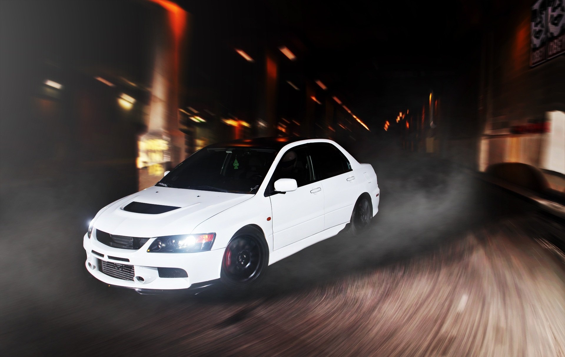 mitsubishi profession evolution white front mitsubishi evolution speed turn