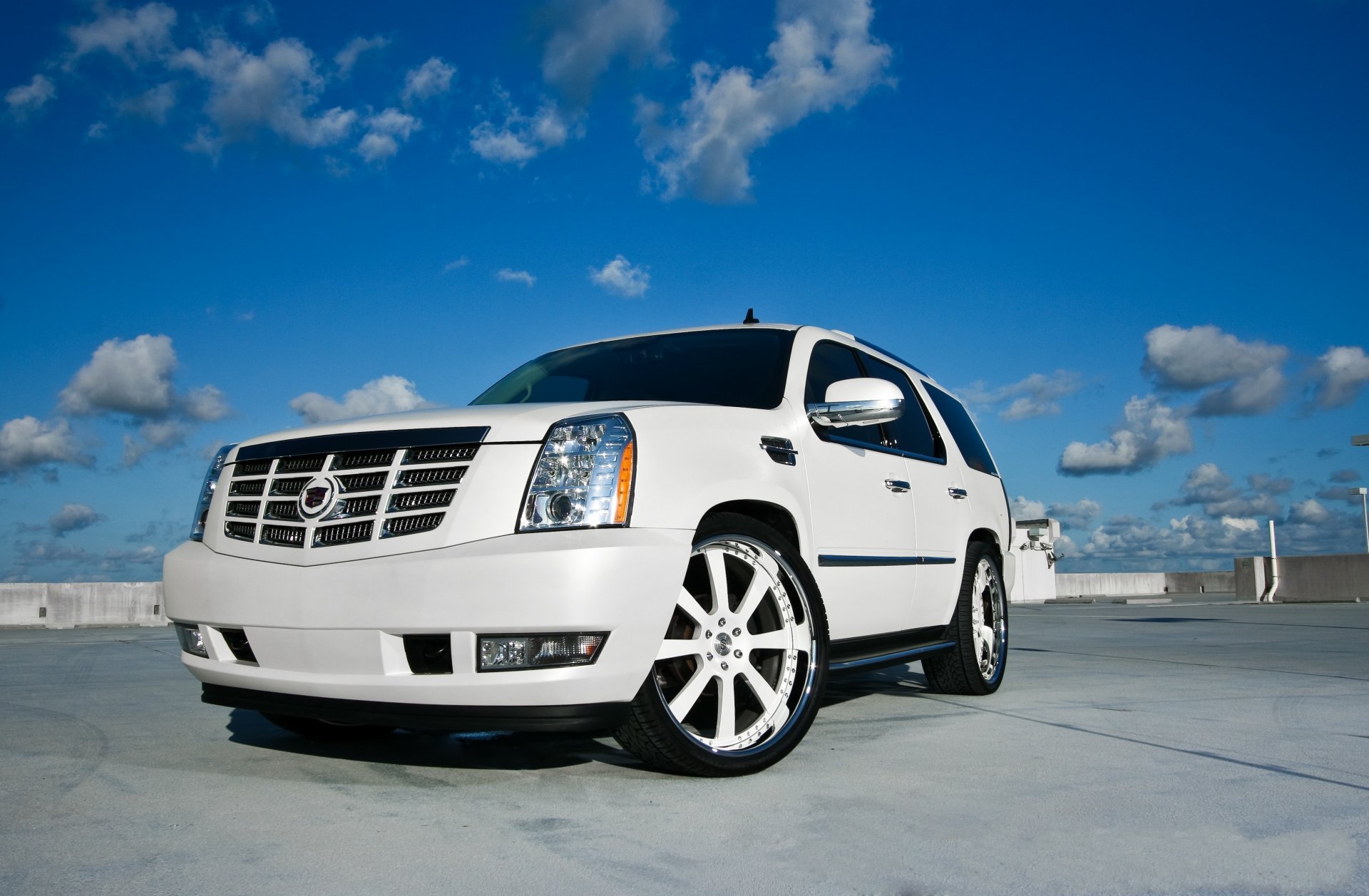 cadillac escalade blanc ciel nuages cadillac escalade avant