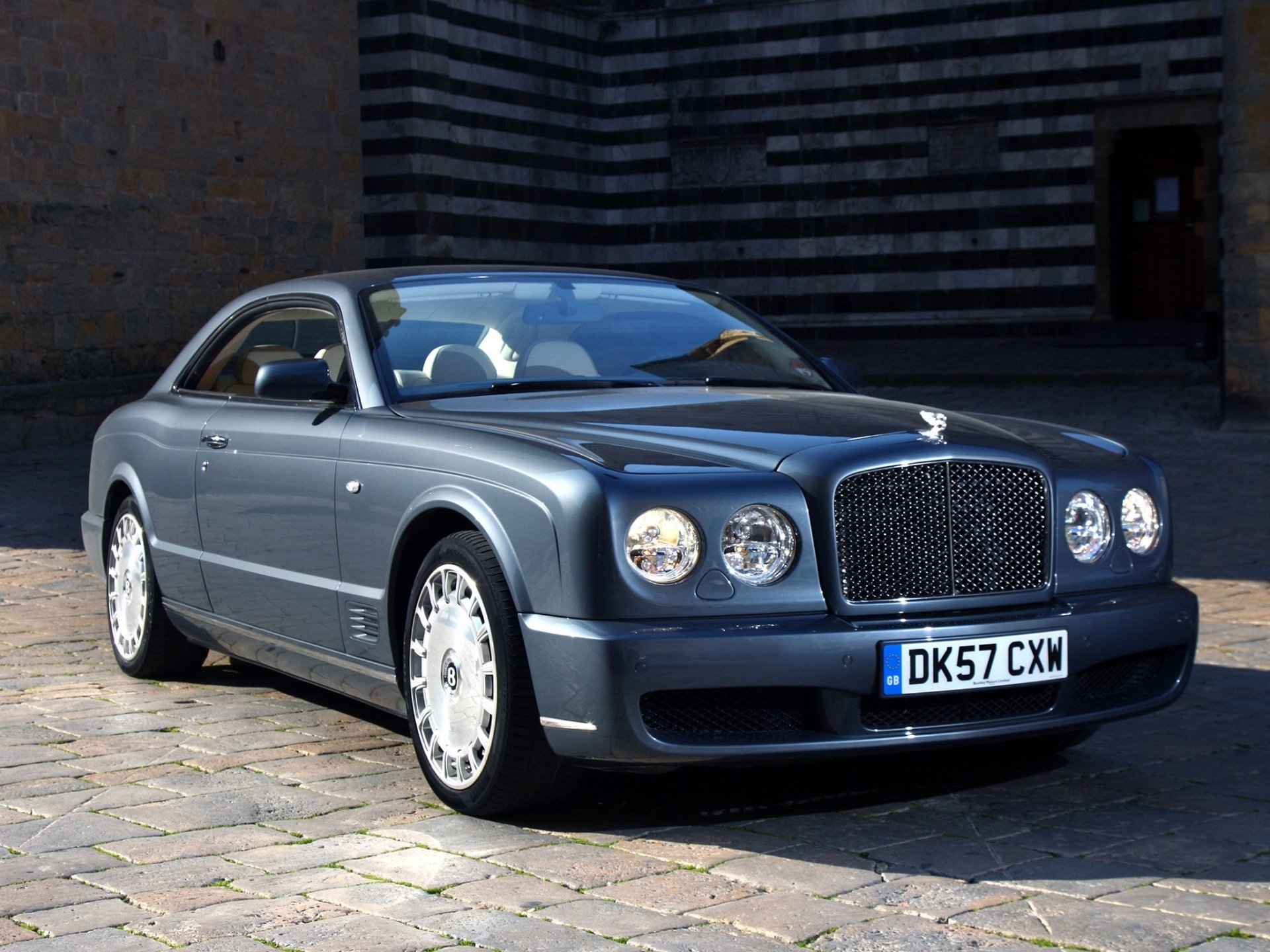 bentley brooklands coupé bentley brooklands anteriore