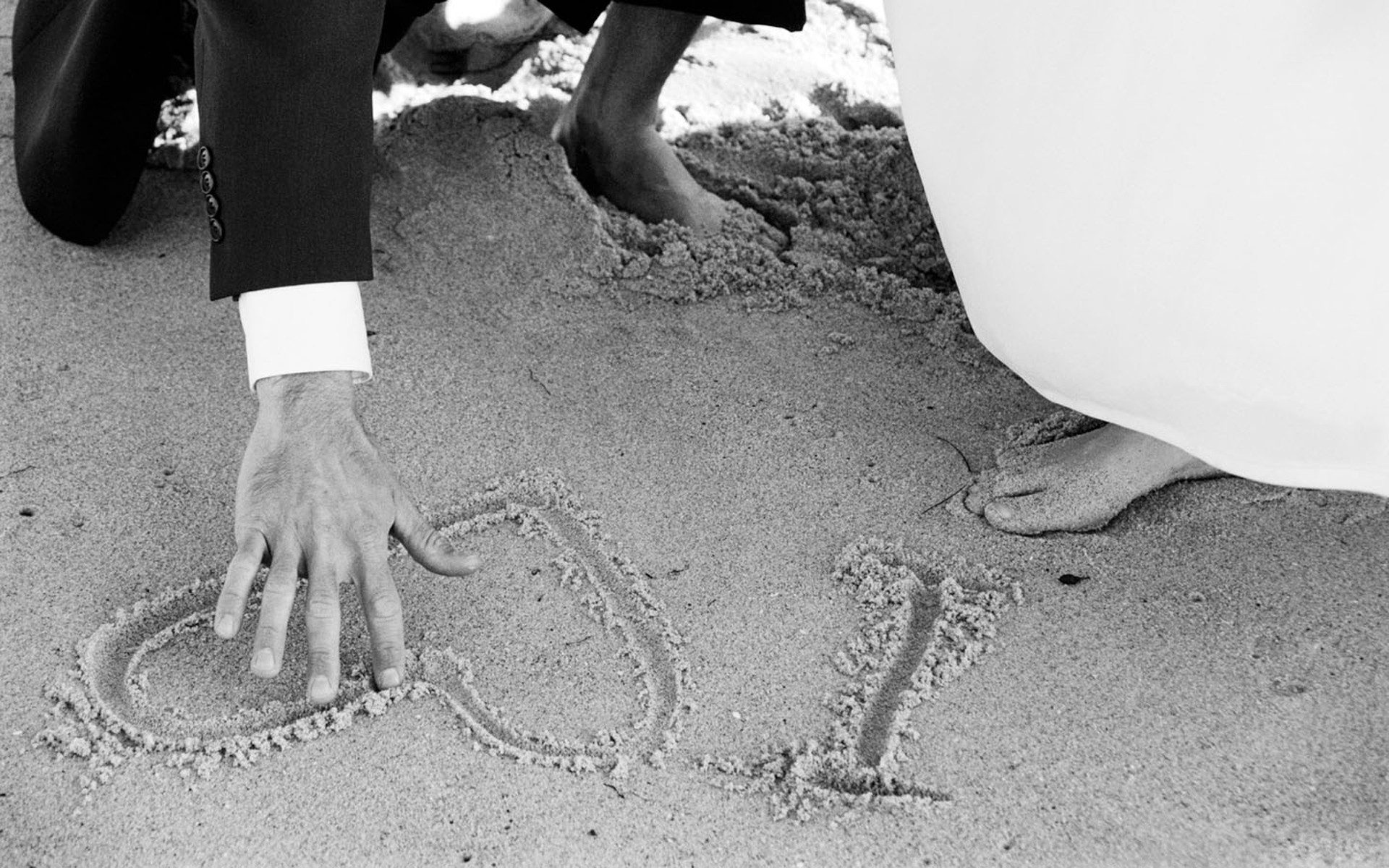 bw sand herz liebe hand