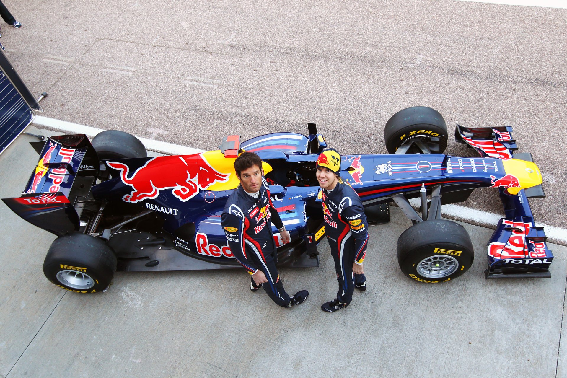 mark webber red bull red bull bolid sebastian vettel