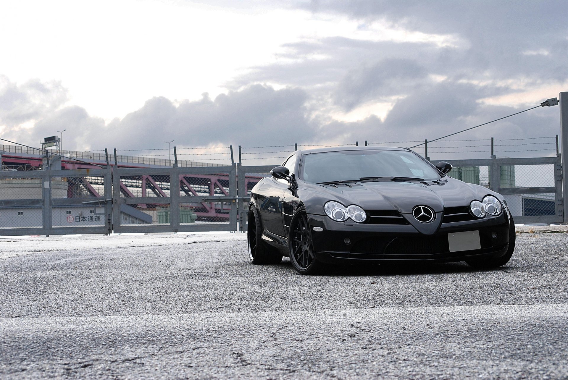 mercedes benz slr mclaren noir ciel nuages mercedes benz mclaren vue de face nuages