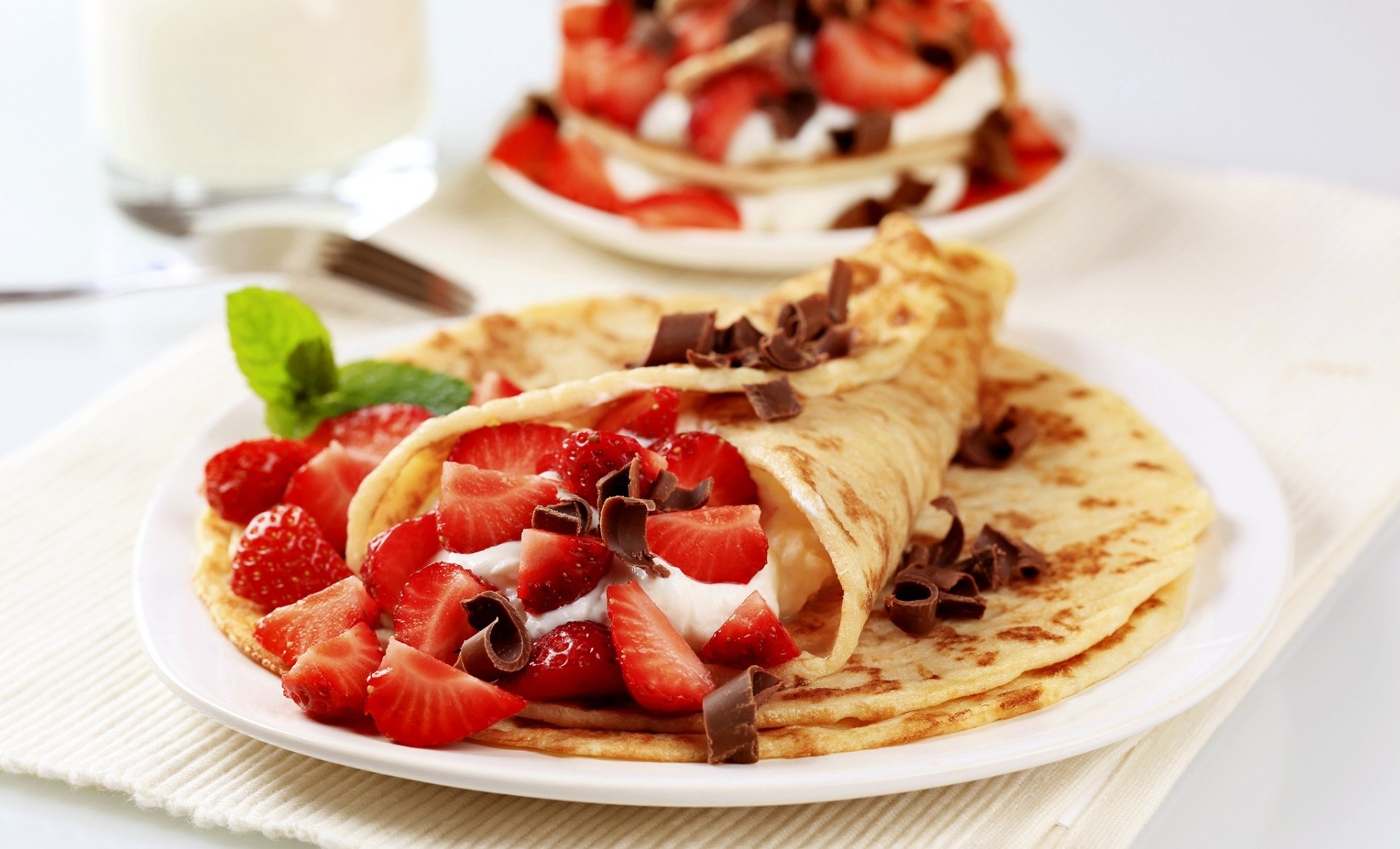 chocolat baies fraises crêpes