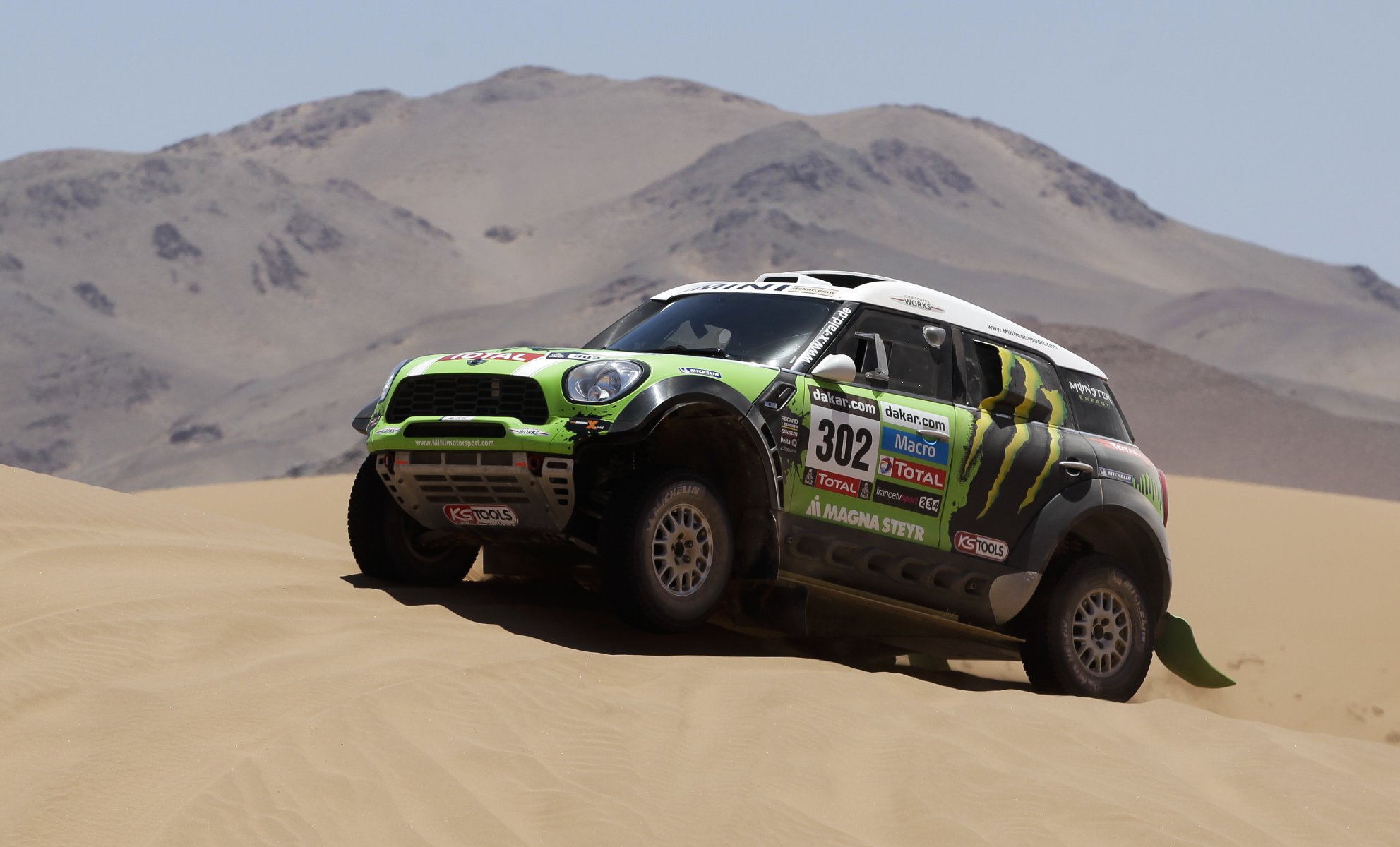 mini cooper mini mini cooper dakar rally carrera verde arena colinas frente