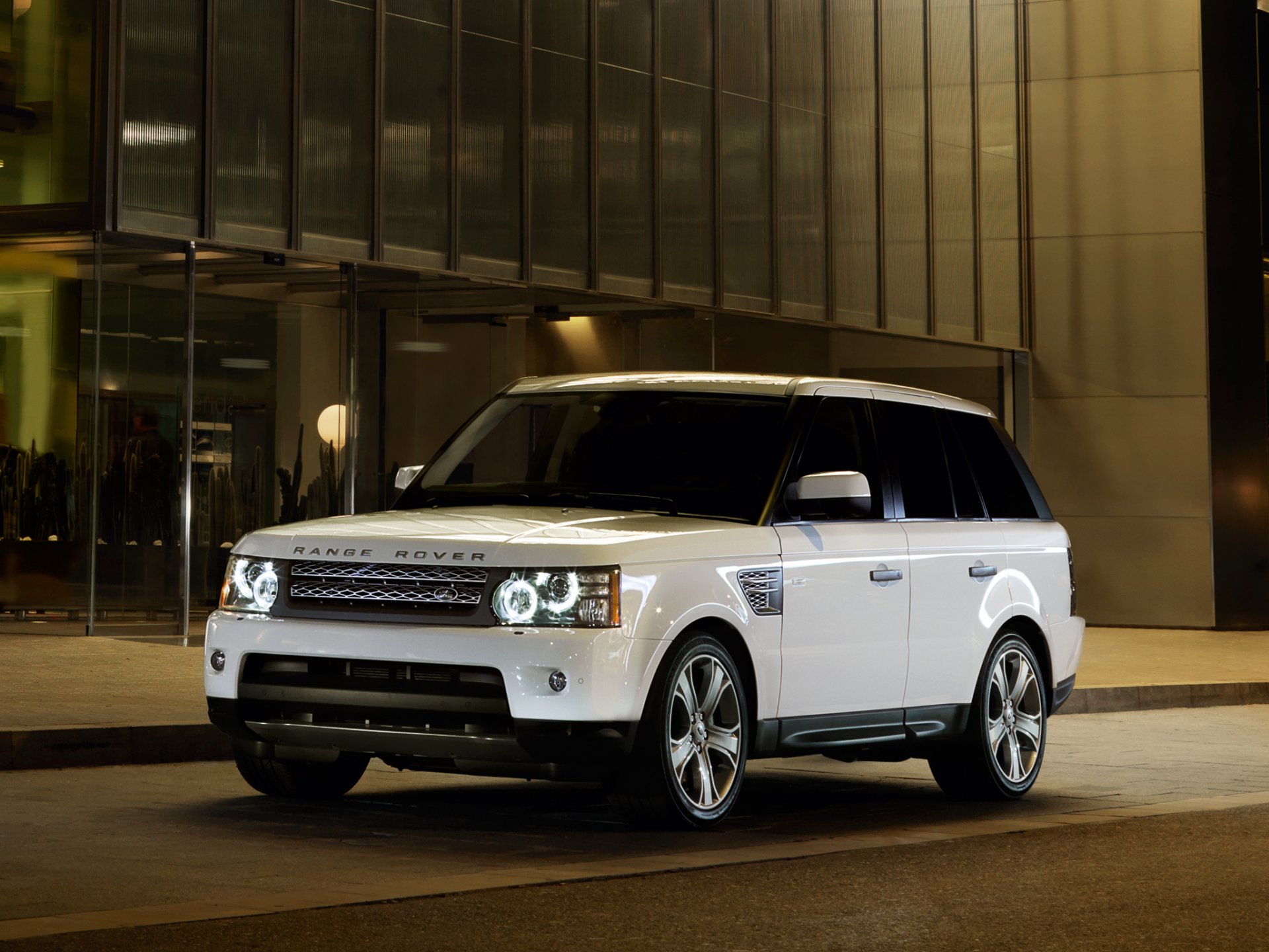 samochody samochód maszyny samochód land rover range rover sport biały wieczór land rover range rover przeciążony