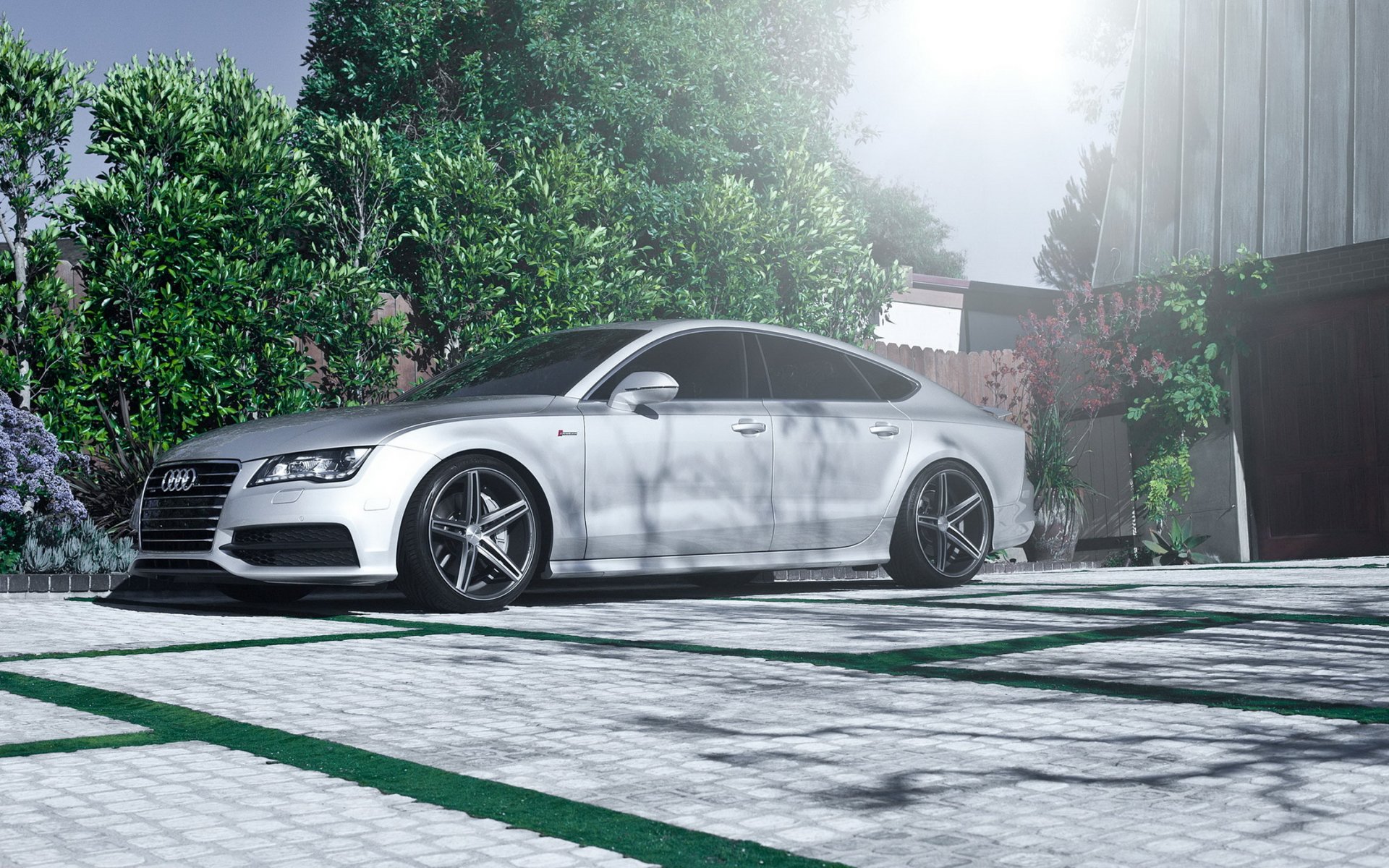 audi a7 éblouissement audi a7 garage arbres