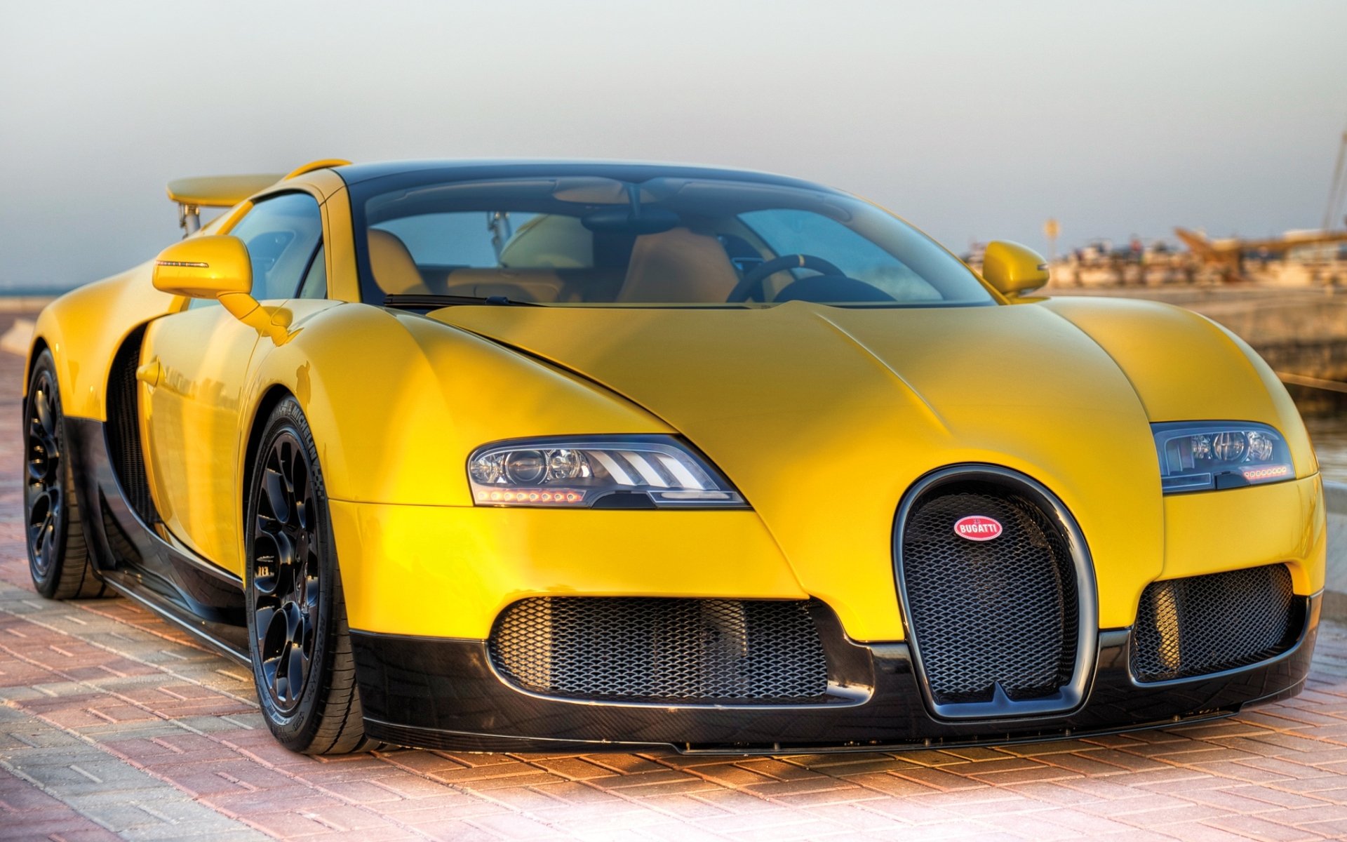 bugatti veyron grand sport roadster katar bugatti veyron supersamochód spec.wersja przód żółty tuning niebo