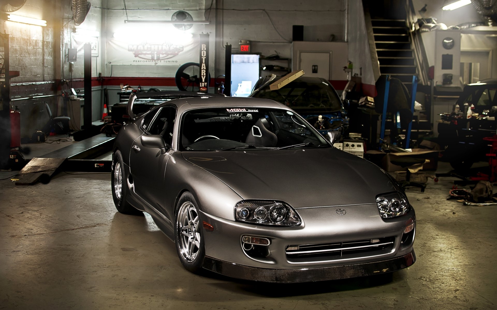 toyota arriba toyota supra coche deportivo gris delantero tuning garaje