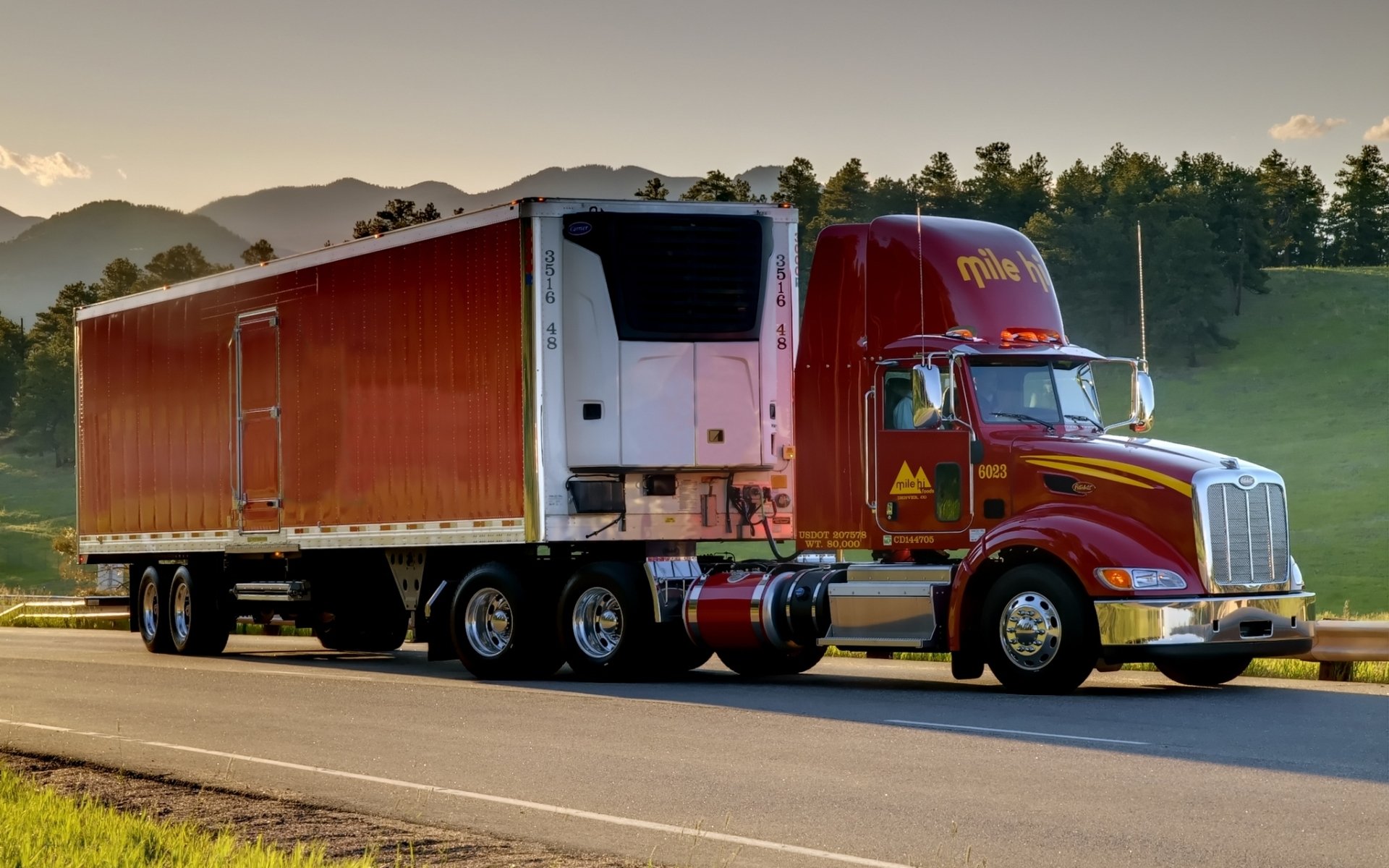 peterbilt peterbilt camion tracteur tracteur route montagne