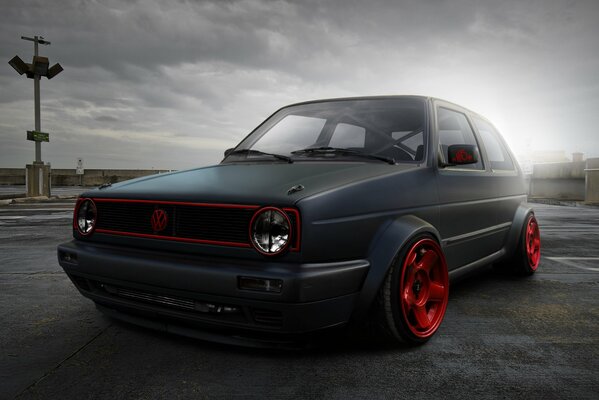 Volkswagen golf con Llantas rojas