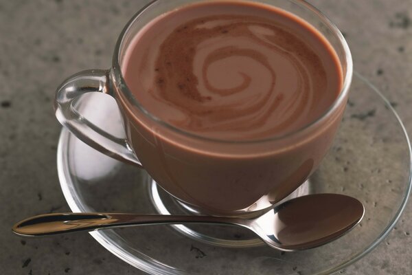 El cacao lácteo es muy útil por la mañana