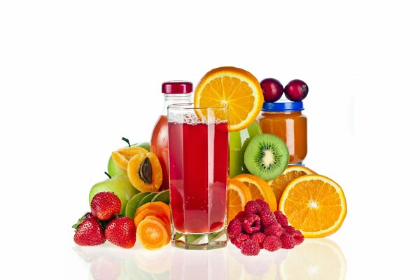 Sfondo del desktop con frutta e succo di frutta