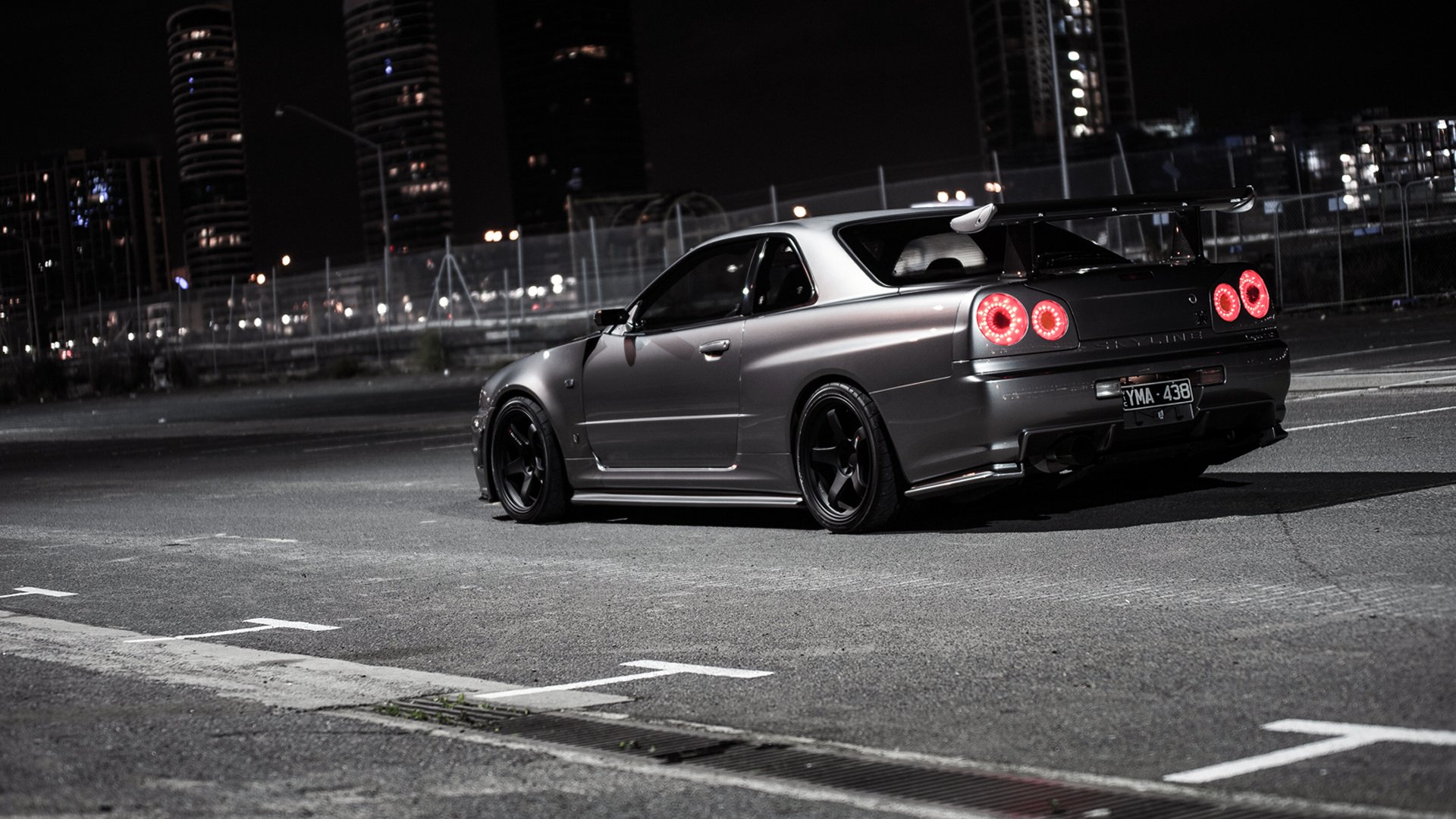 nissan skyline.gtr città notte nissan skyline