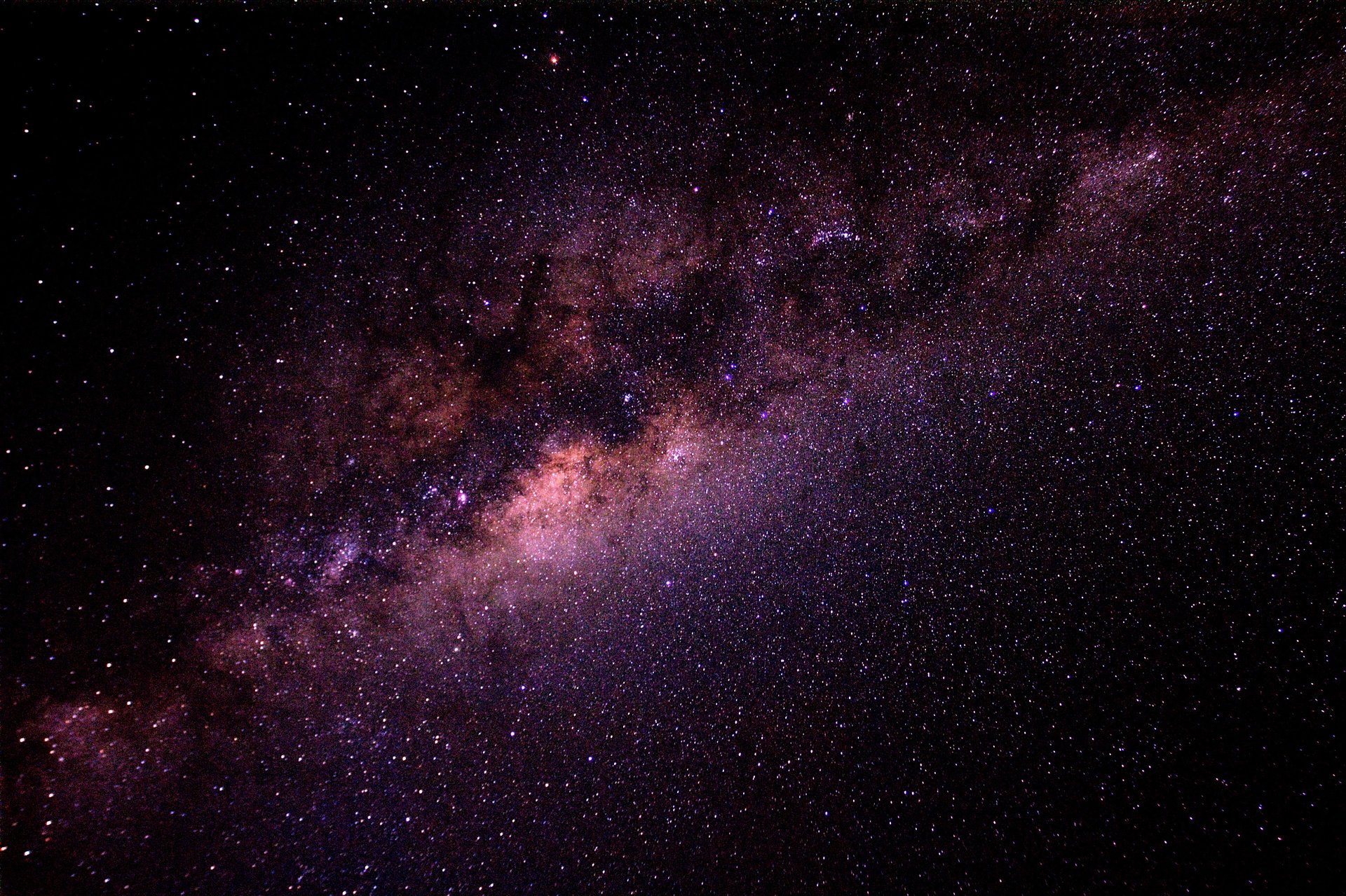 cielo nocturno vía láctea galaxias estrellas