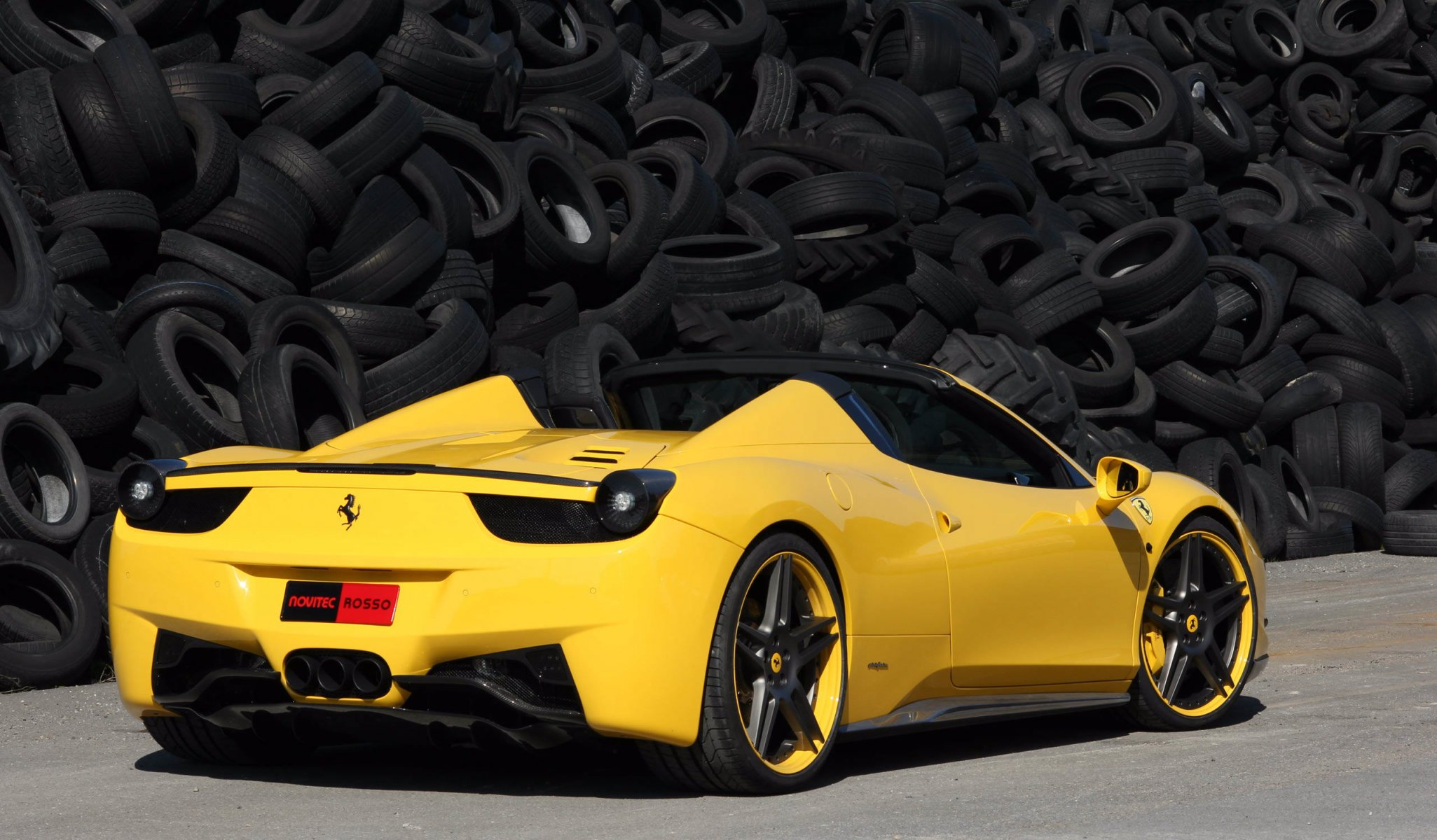 ferrari 458 italia araña tuning ferrari 458 italia carretilla amarillo marca italiana neumático