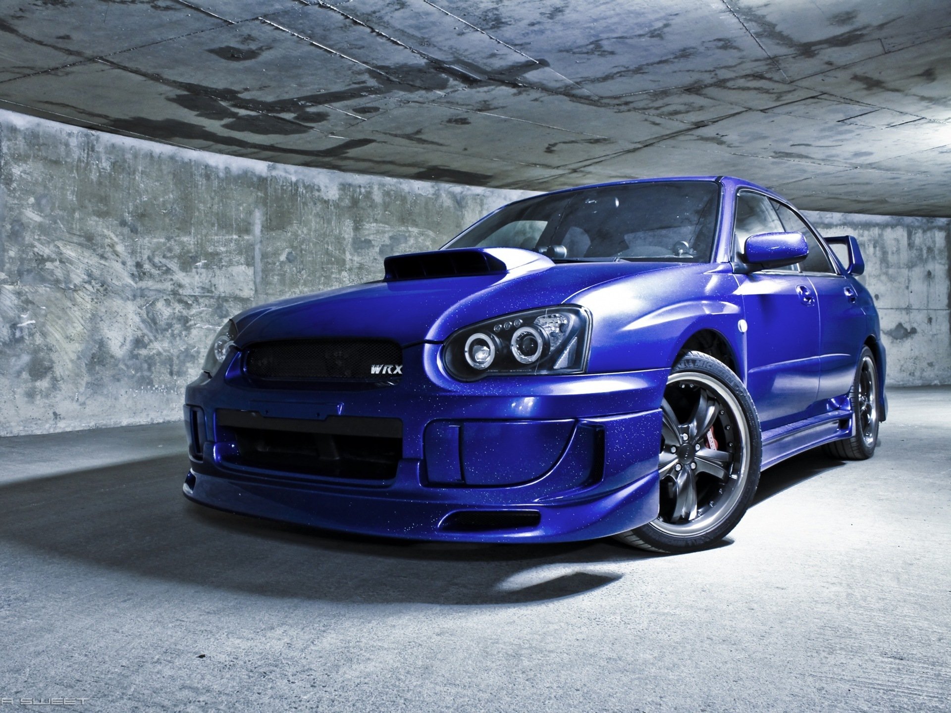 ubaru impreza wrx sti parete tunnel macchina auto subaru impreza blu sport berlina