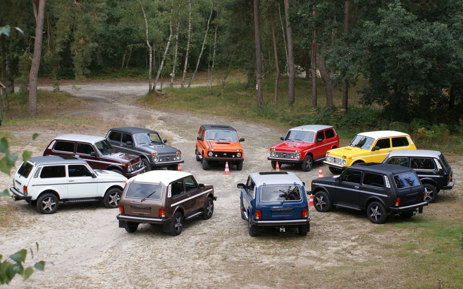 lada 4x4 königin feld jeep suv tuning wald hintergrund