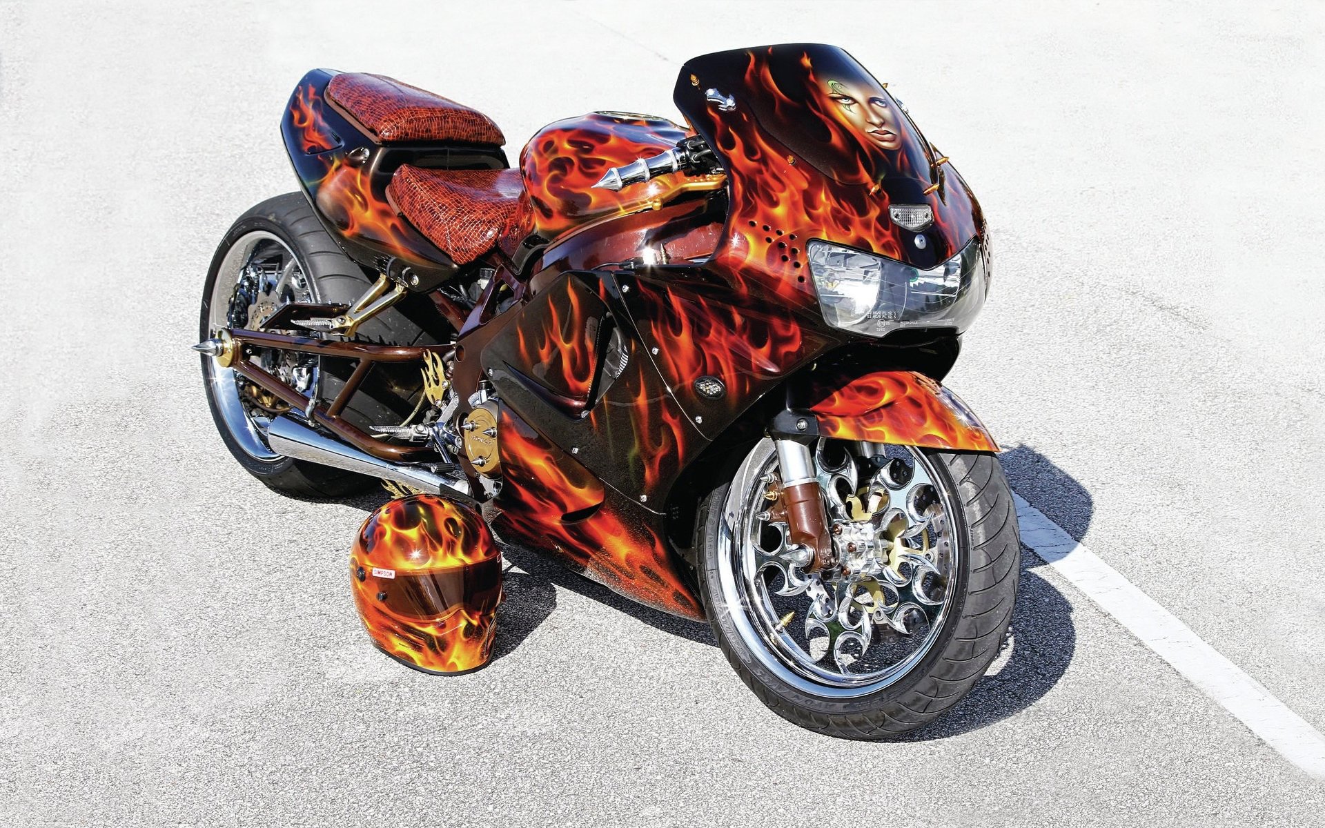 road sportbike helmet airbrush flame fire languages drives tuning