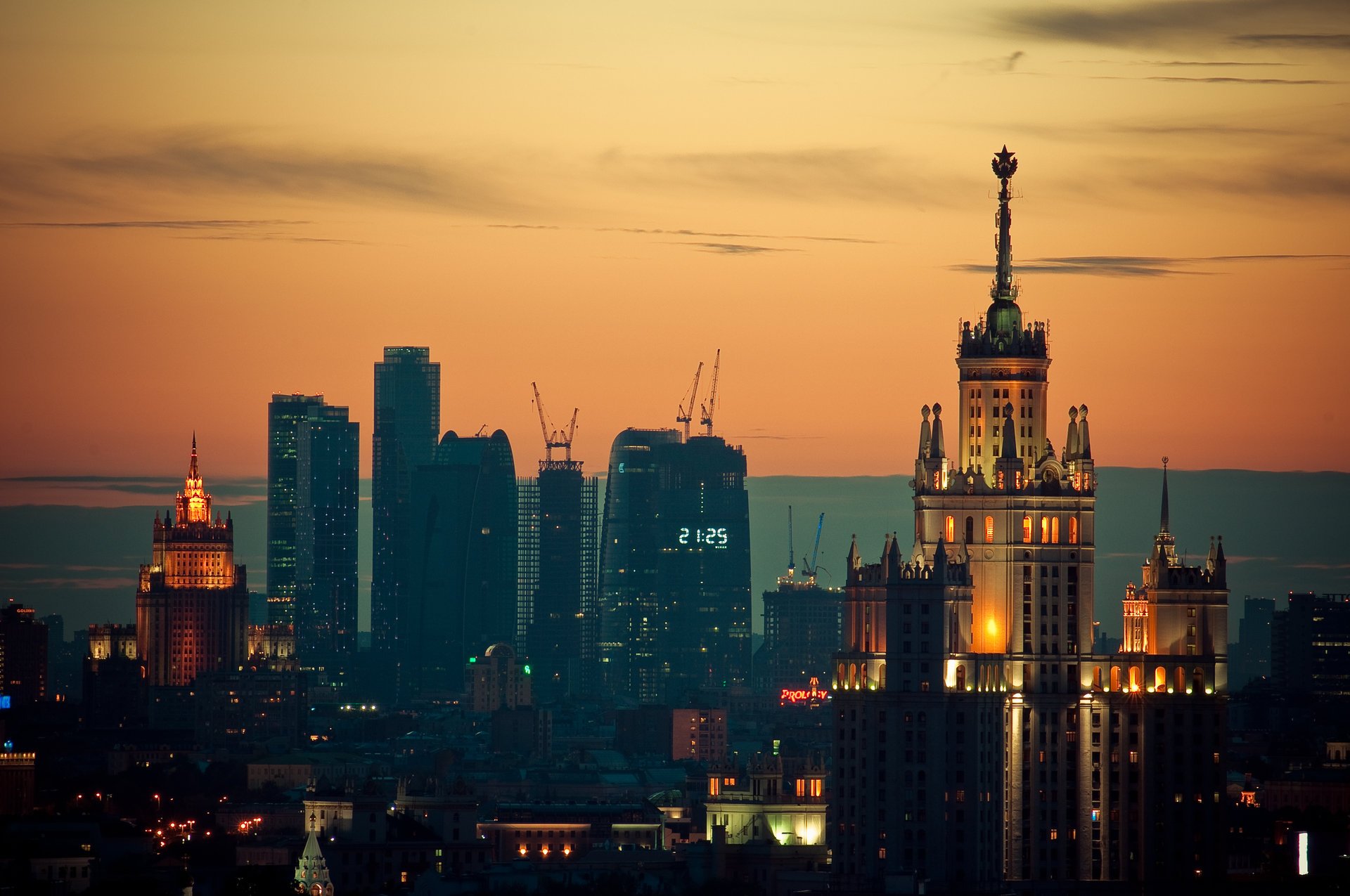 moscow lights sunset