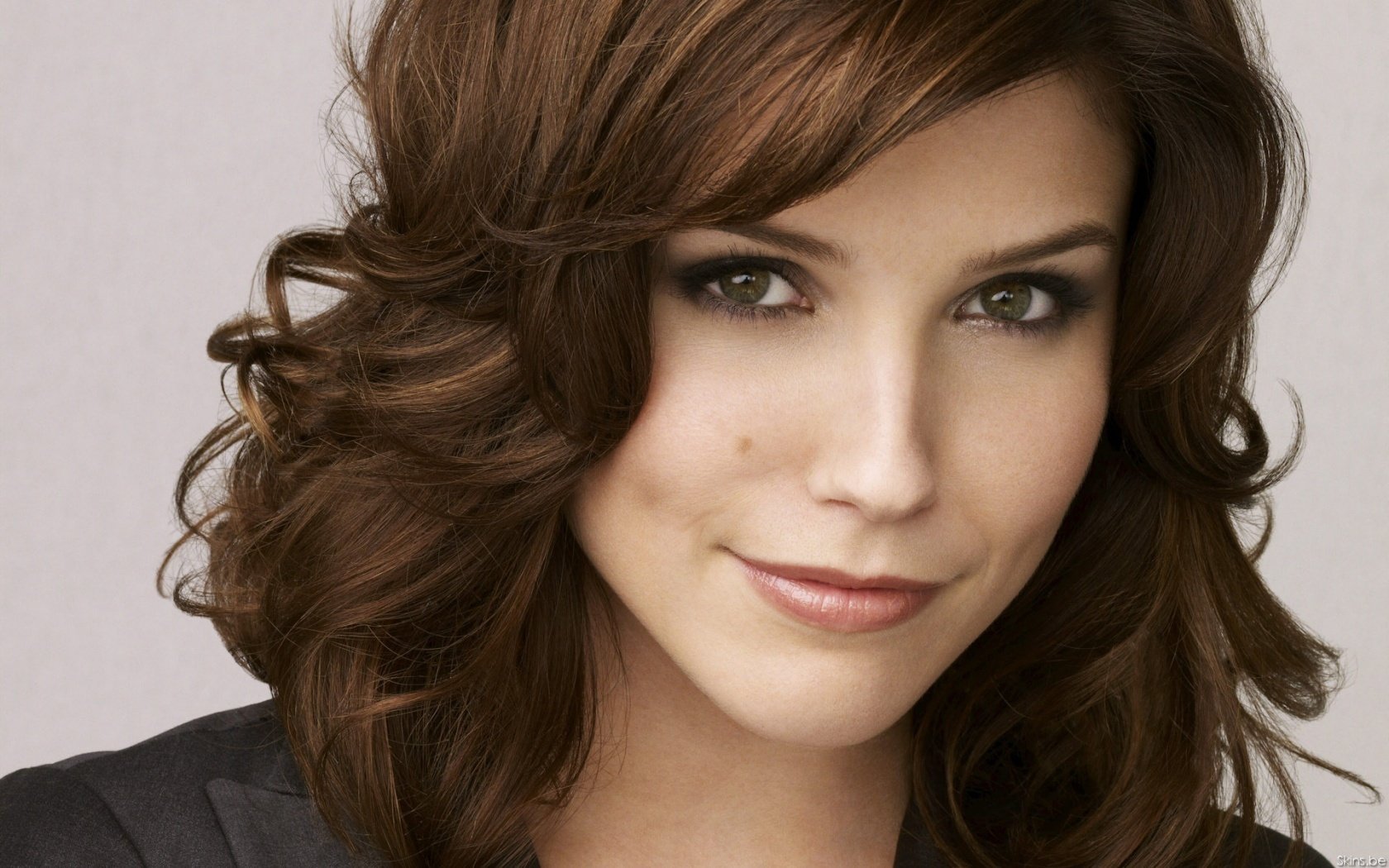 sophia bush aktorka brunetka