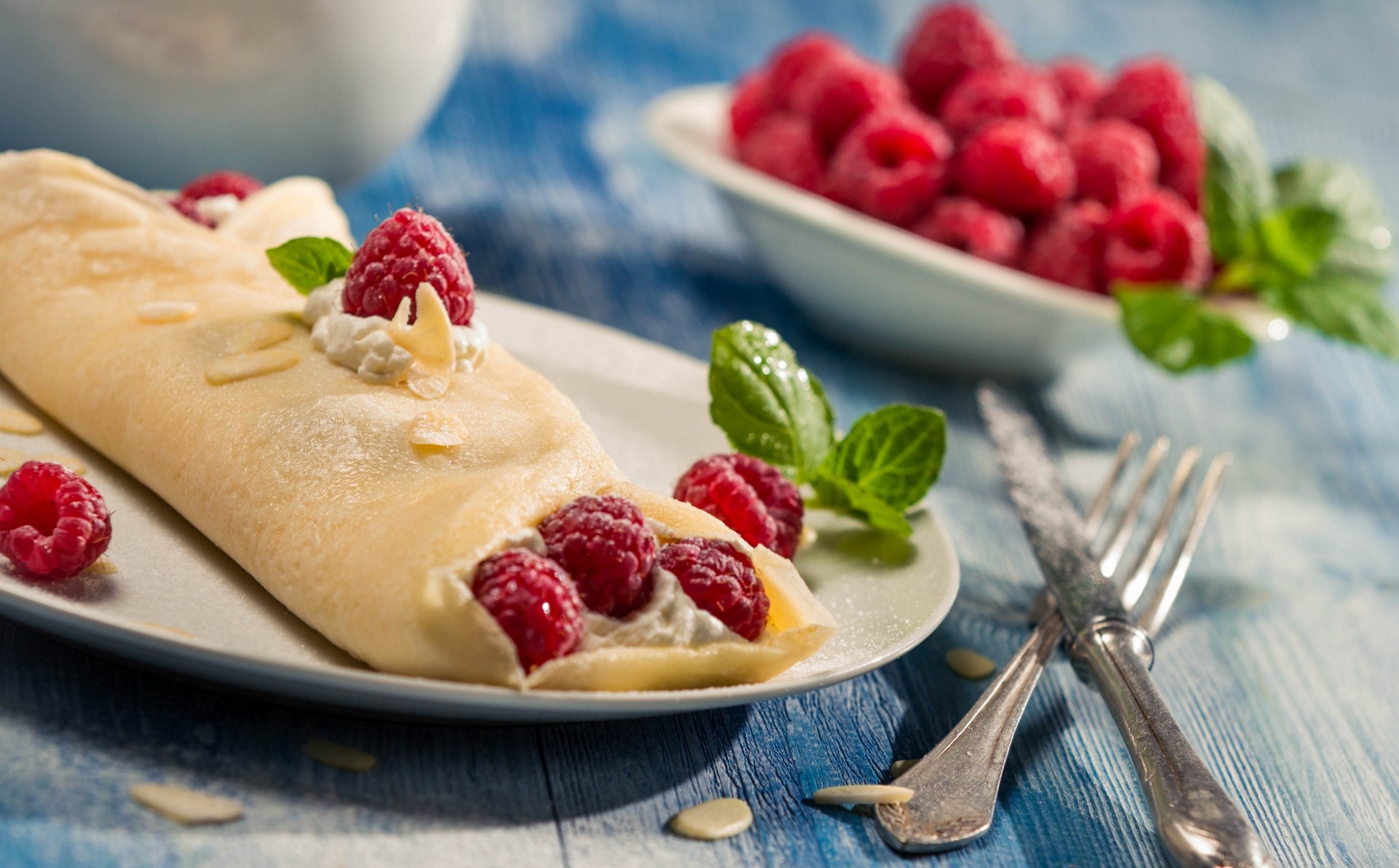 pancakes berries raspberry