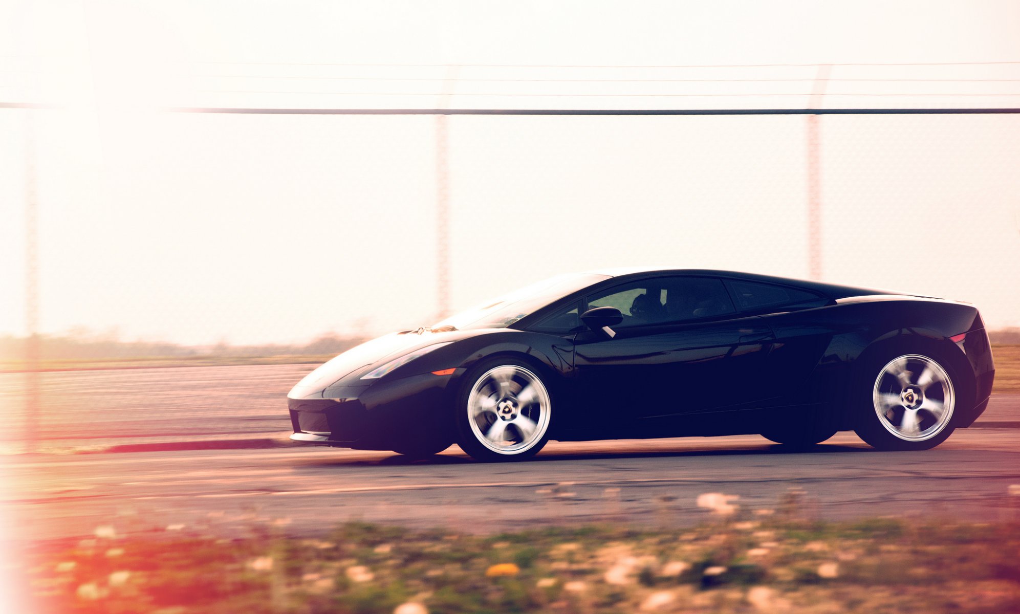 lamborghini gallardo noir lamborghini lamborghini gallardo vitesse piste éblouissement