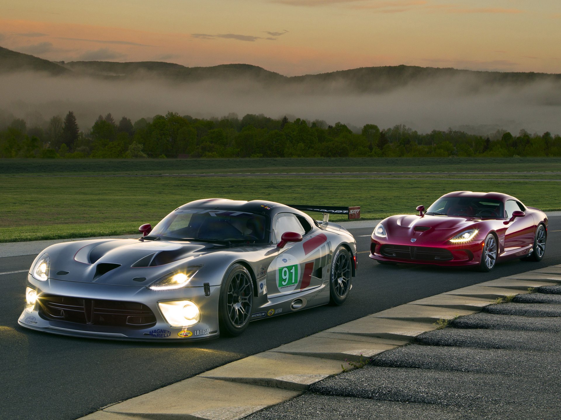 sto esquivar víbora gts gts-r chrysler group stryker calle y tecnología de carreras drivesrt american le mans series american superdeportivo pista de carreras