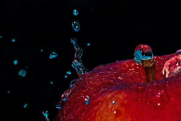 Drops of water on an apple. Macro shooting