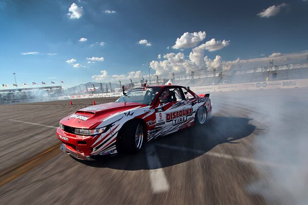 Nissan Silvia S13 en competición