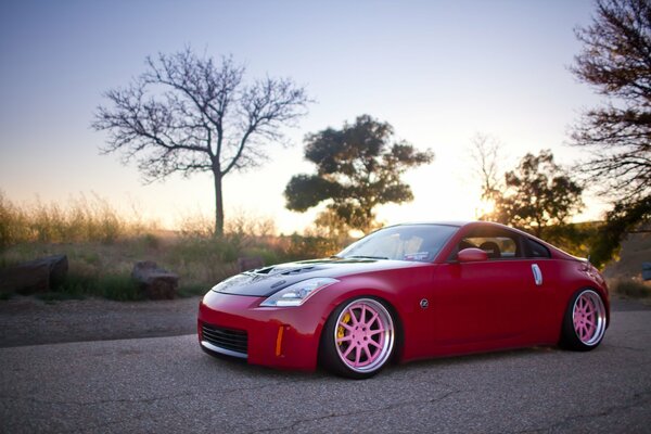 Nissan 350z Red обои для рабочего стола