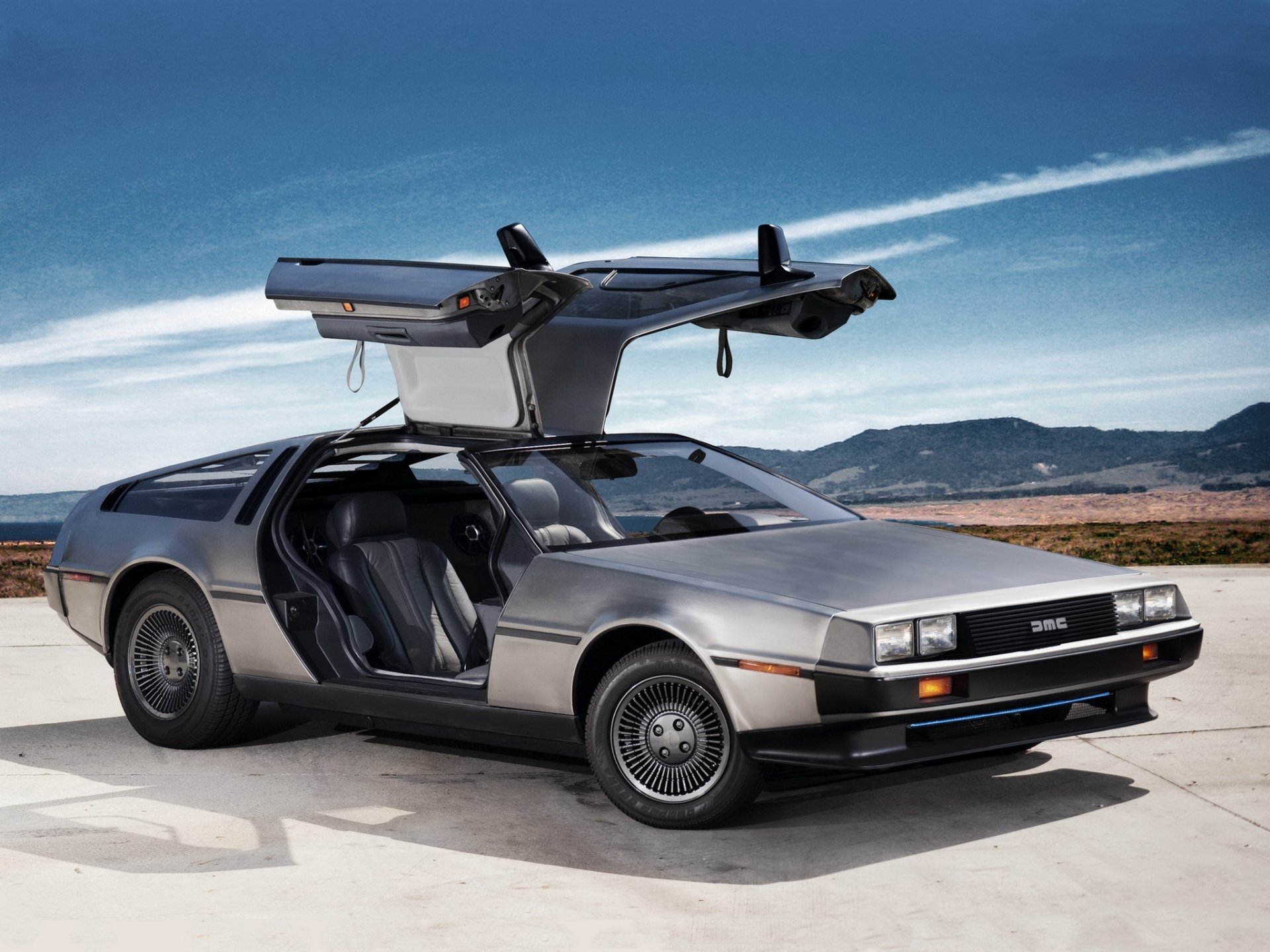 delorean dmc-12 E.V. prototype 2011 delorean front doors seagull wing sky