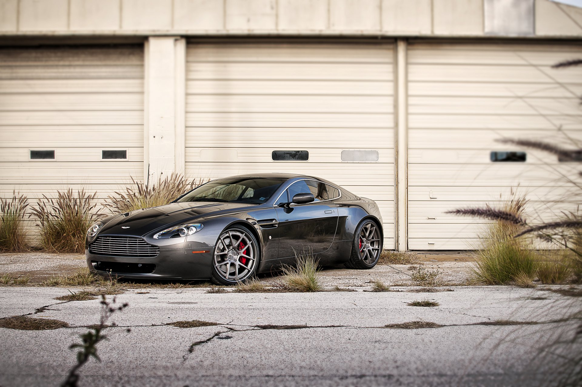 aston martin v8 vantage black aston martin front