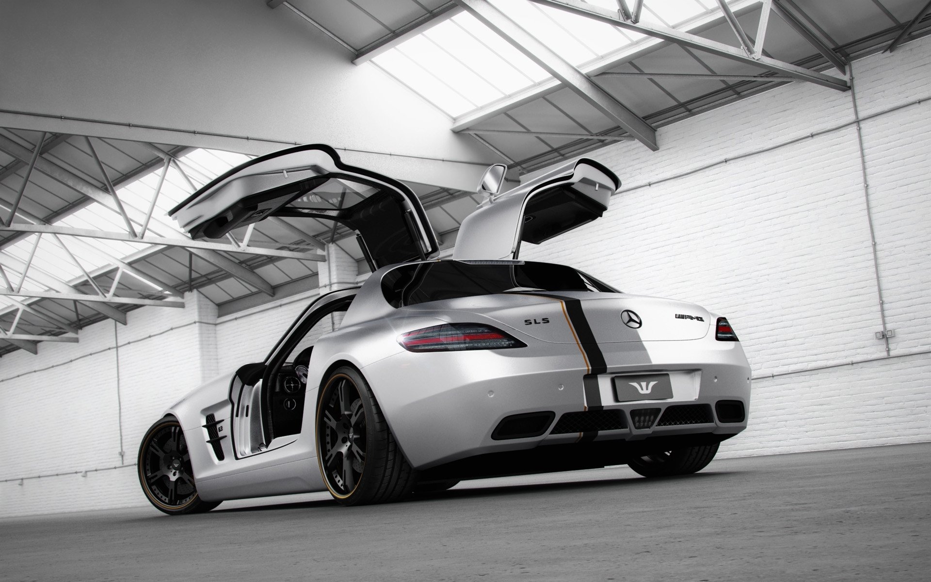 wheelsandmore mercedes-benz sls amg silver wing mercedes sls amg supercar argento vista posteriore messa a punto porte ali di gabbiano hangar