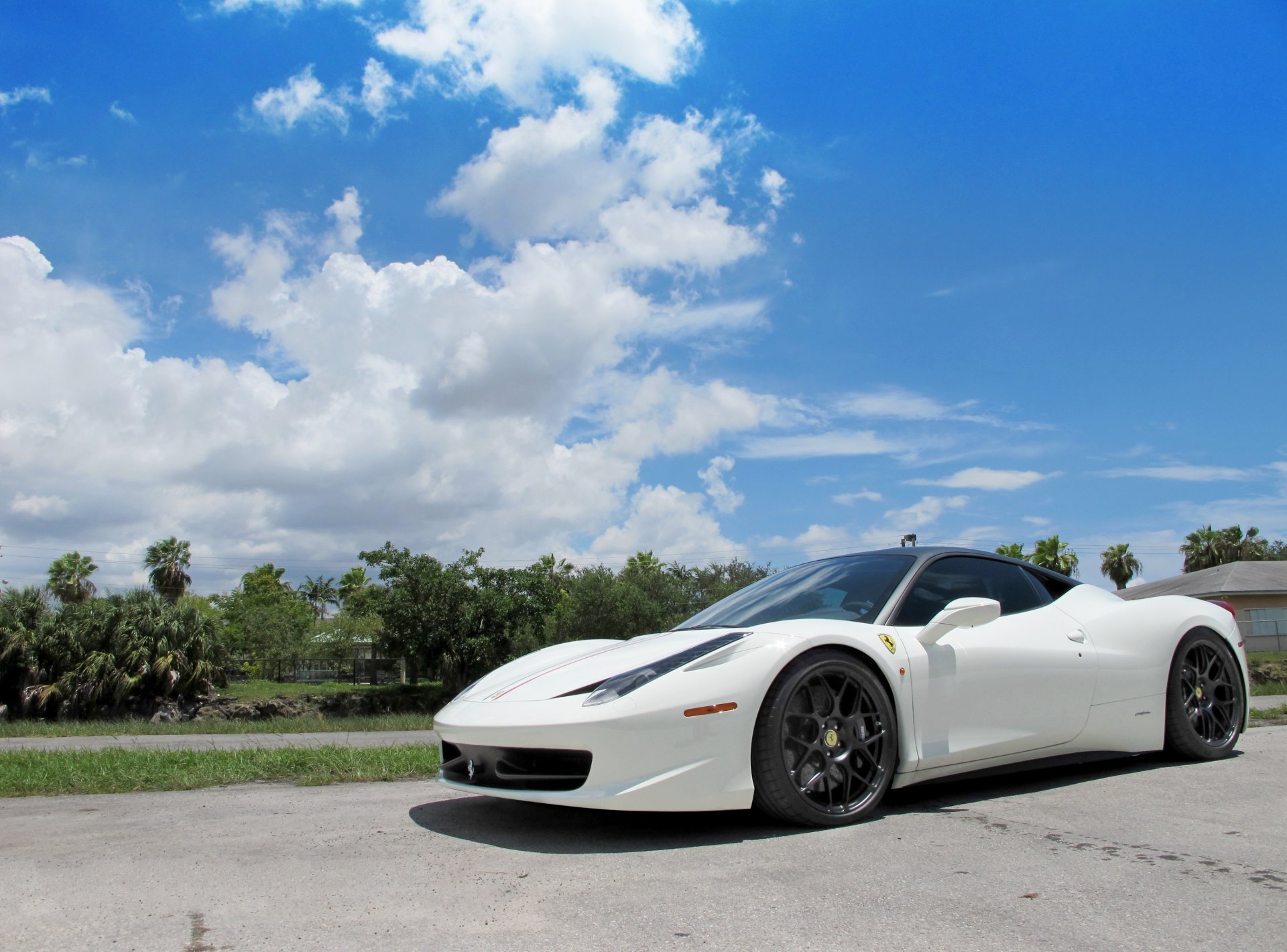 ferrari 458 italia weiß himmel wolken miami ferrari italien schatten